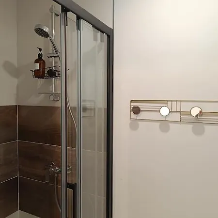 L'escapade Manosquine - Parking Inclus 마노스크